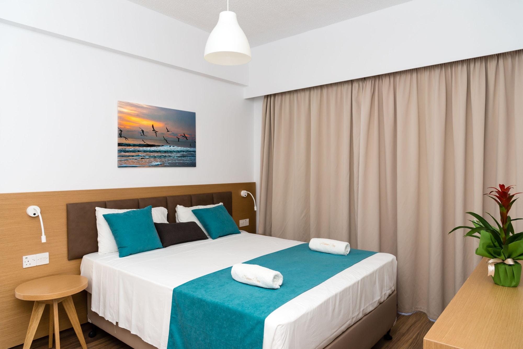 Helios 2 Paphos Exterior foto